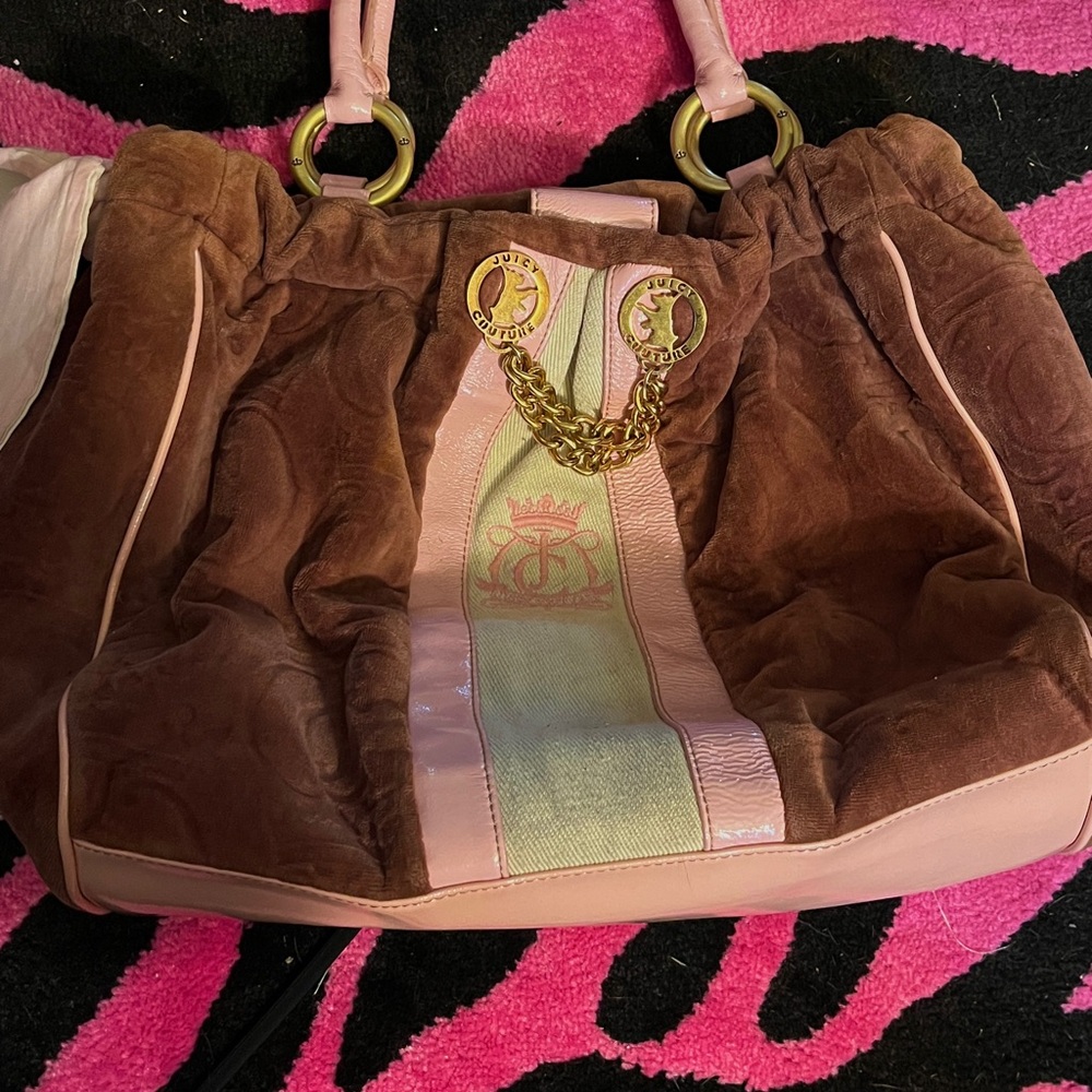 Juicy Couture Brown and Pink Shoulder Bag with Structured Design